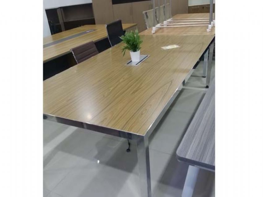 點(diǎn)擊查看詳細(xì)信息<br>標(biāo)題：會(huì)議桌系列案例 閱讀次數(shù)：1016