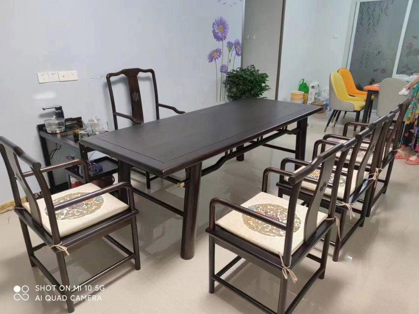 點擊查看詳細信息<br>標題：茶臺案例 閱讀次數(shù)：520